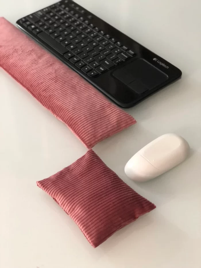 mothers day ideas for wife wrist rests with keyboard and mouse